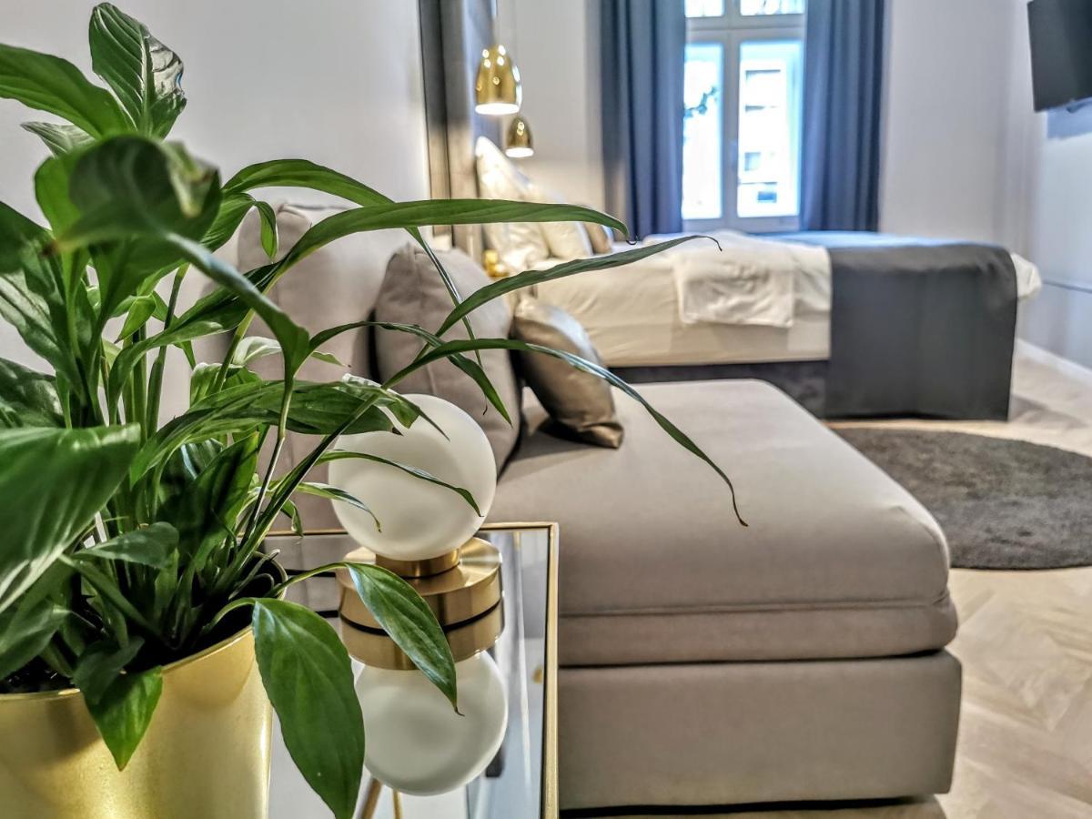 Mint Boutique Studio Apartments Zagreb Exterior photo